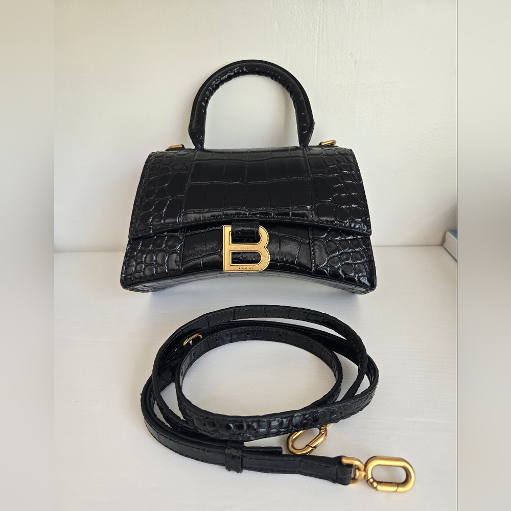 Balenciaga Hourglass